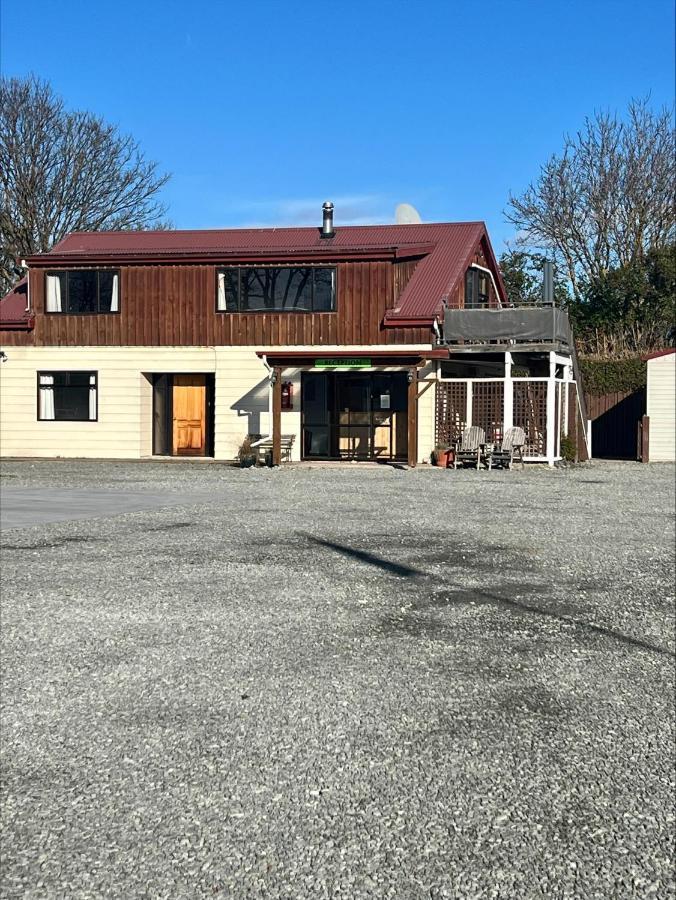 Pinewood Motels Fairlie Extérieur photo