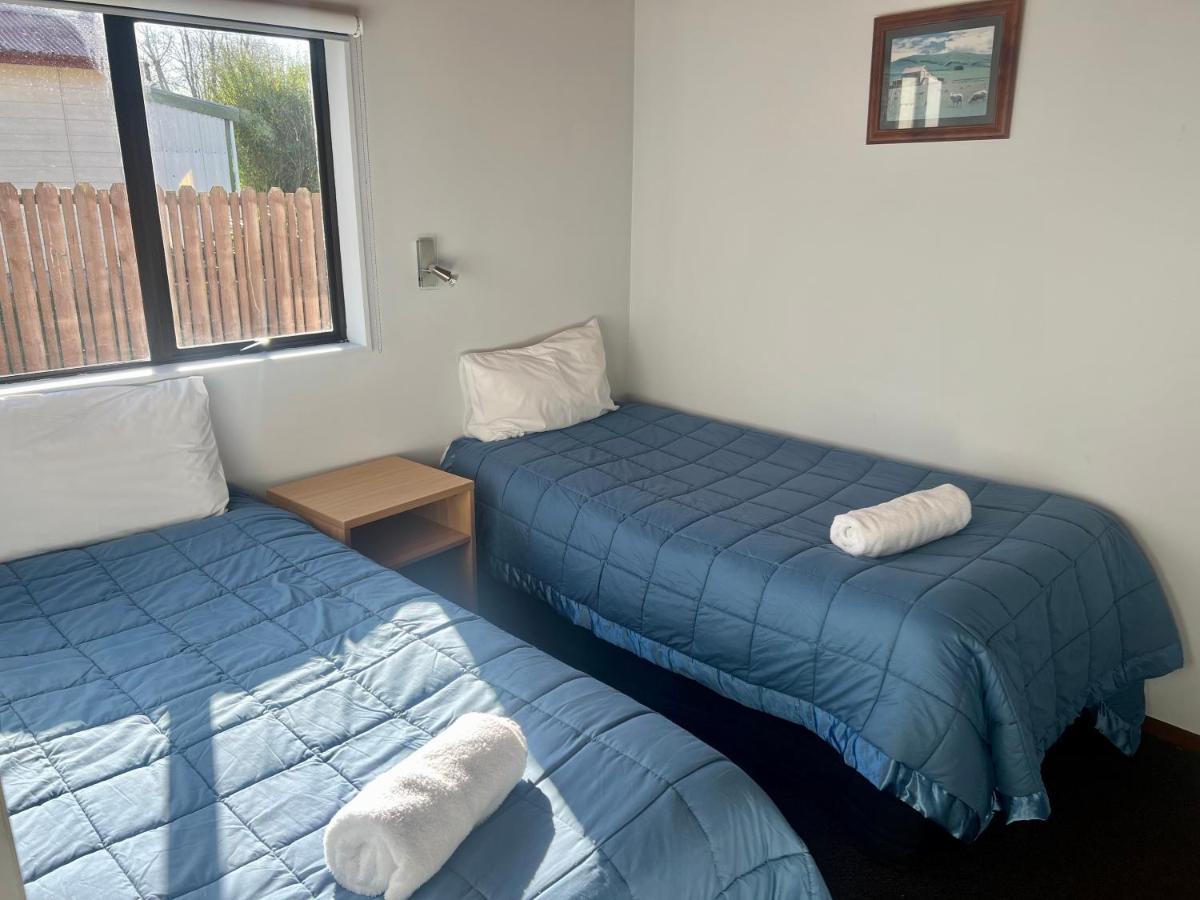 Pinewood Motels Fairlie Extérieur photo